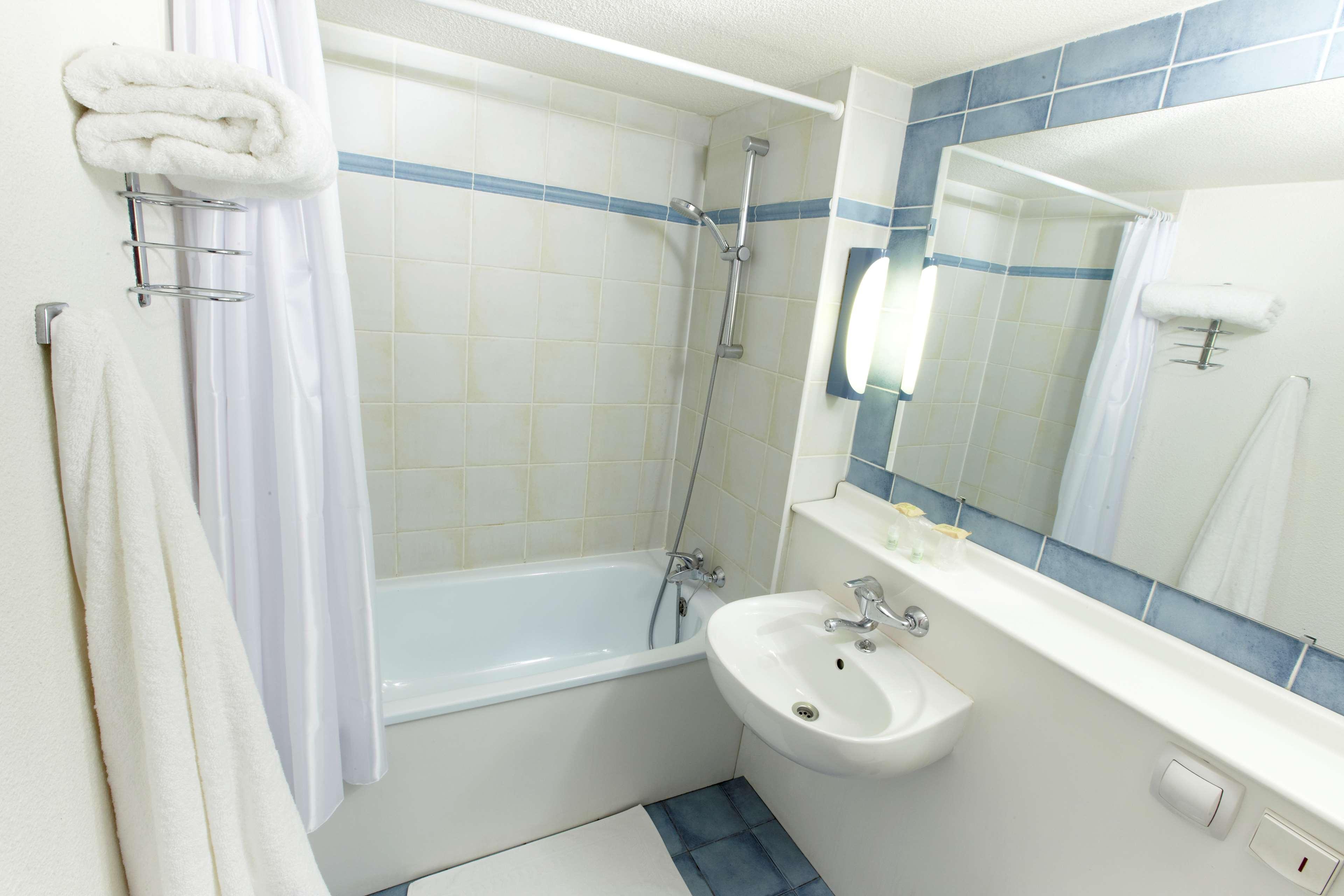 Hotel De La Briere Trignac Kültér fotó